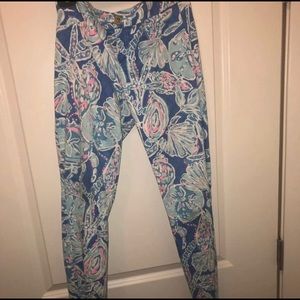 Lilly barefoot princess